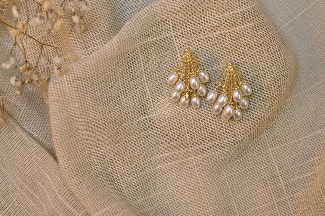 LUMINA pearl earrings