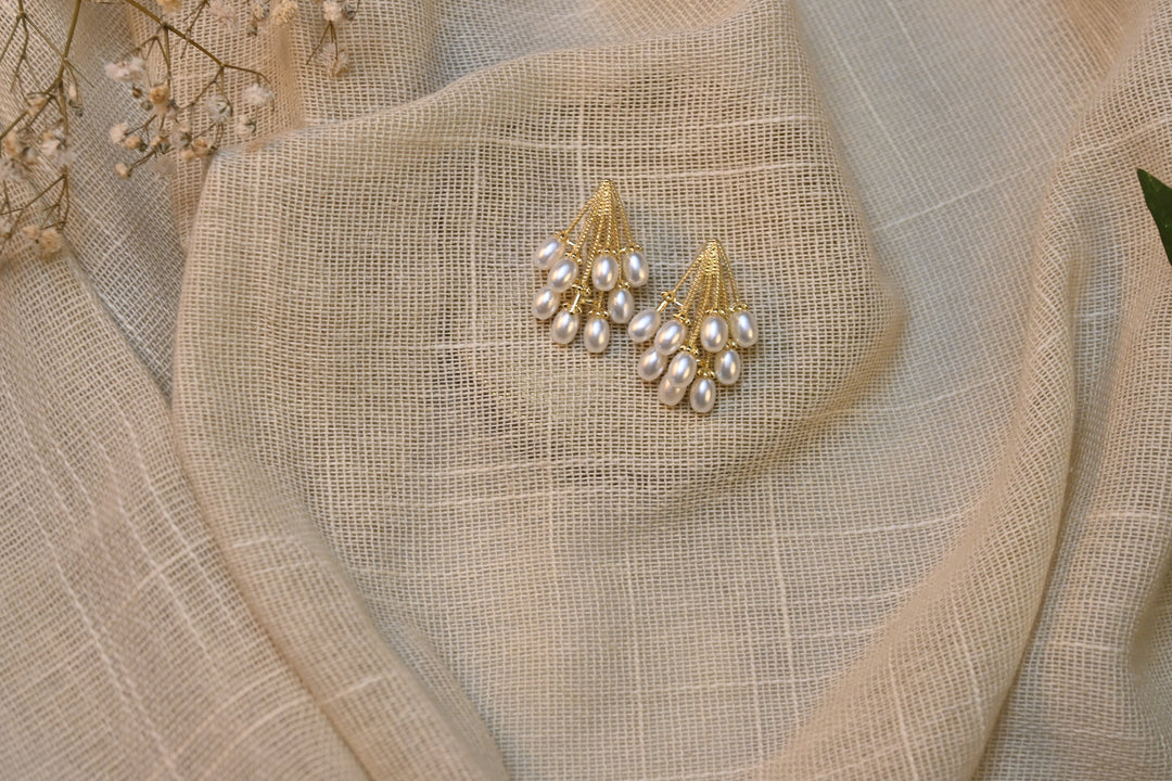 LUMINA pearl earrings