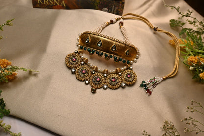 RAJWAAR choker