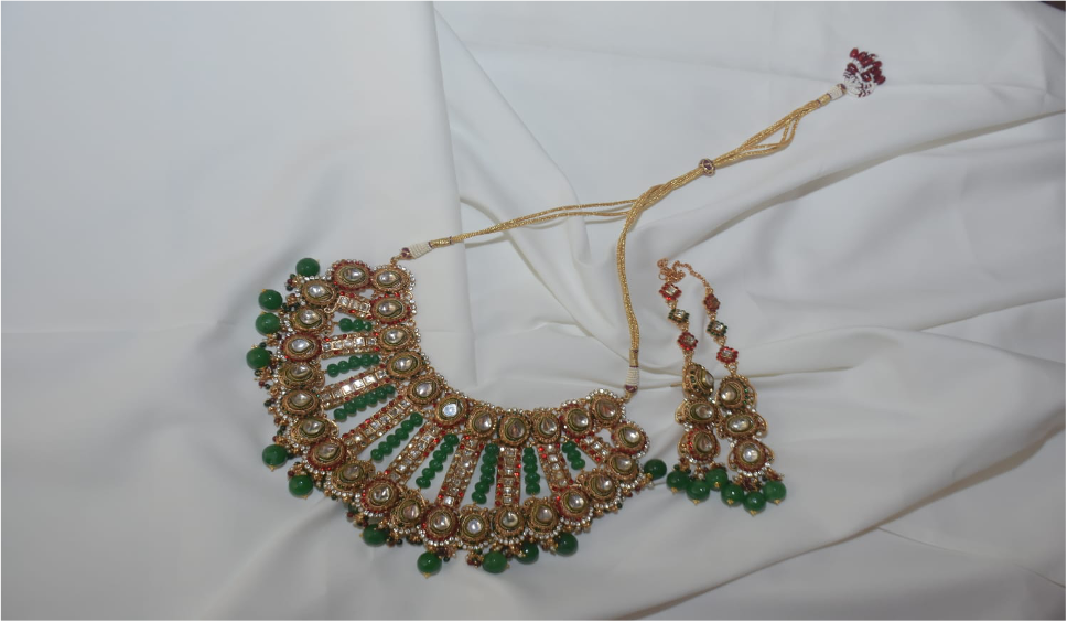 RATNA LAHARI necklace