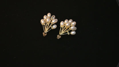 LUMINA pearl earrings